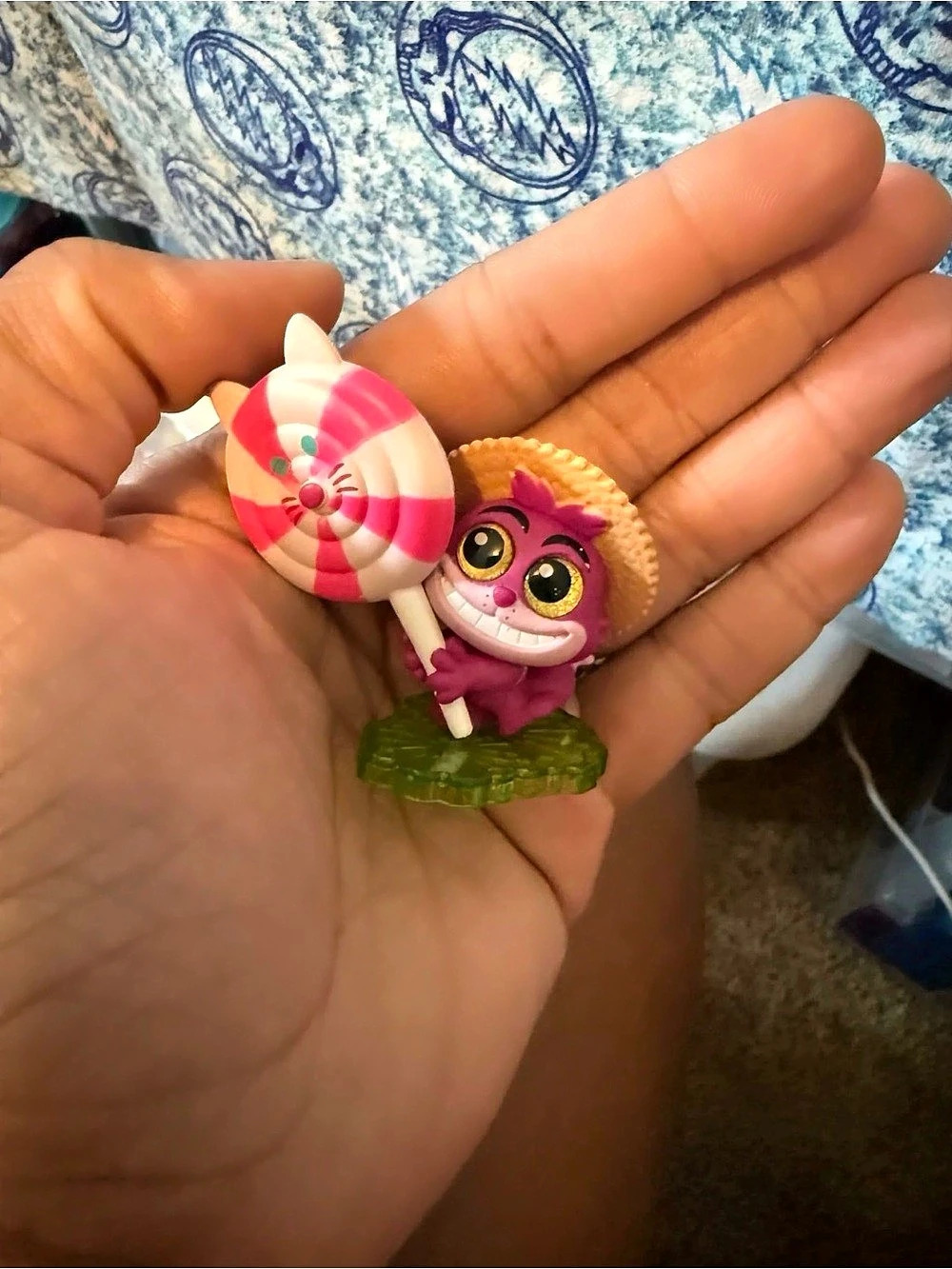 Disney Doorables Ticket to Fun Cheshire Cat Pink & Green Figure